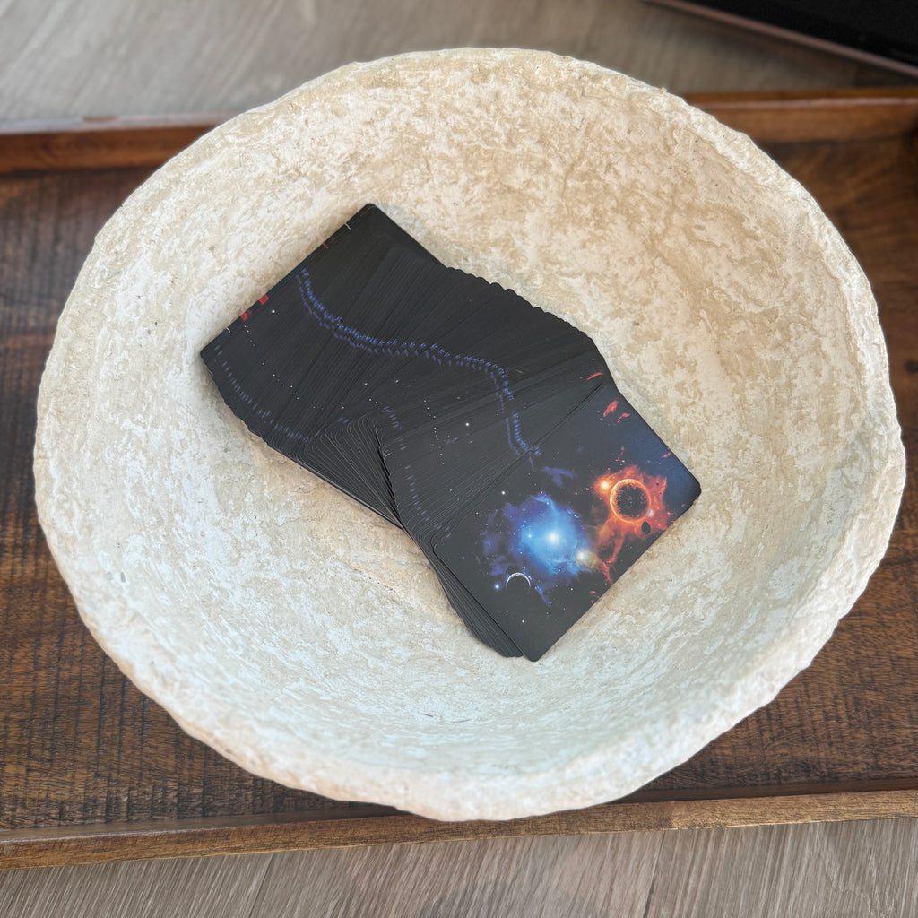 Tarot with Keywords – Beginner Friendly Black Tarot Deck